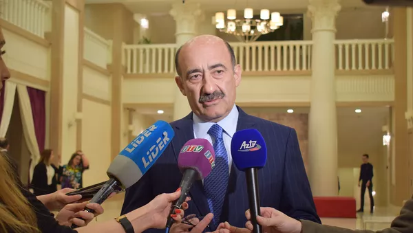 Министр культуры  Абульфас Гараев - Sputnik Азербайджан