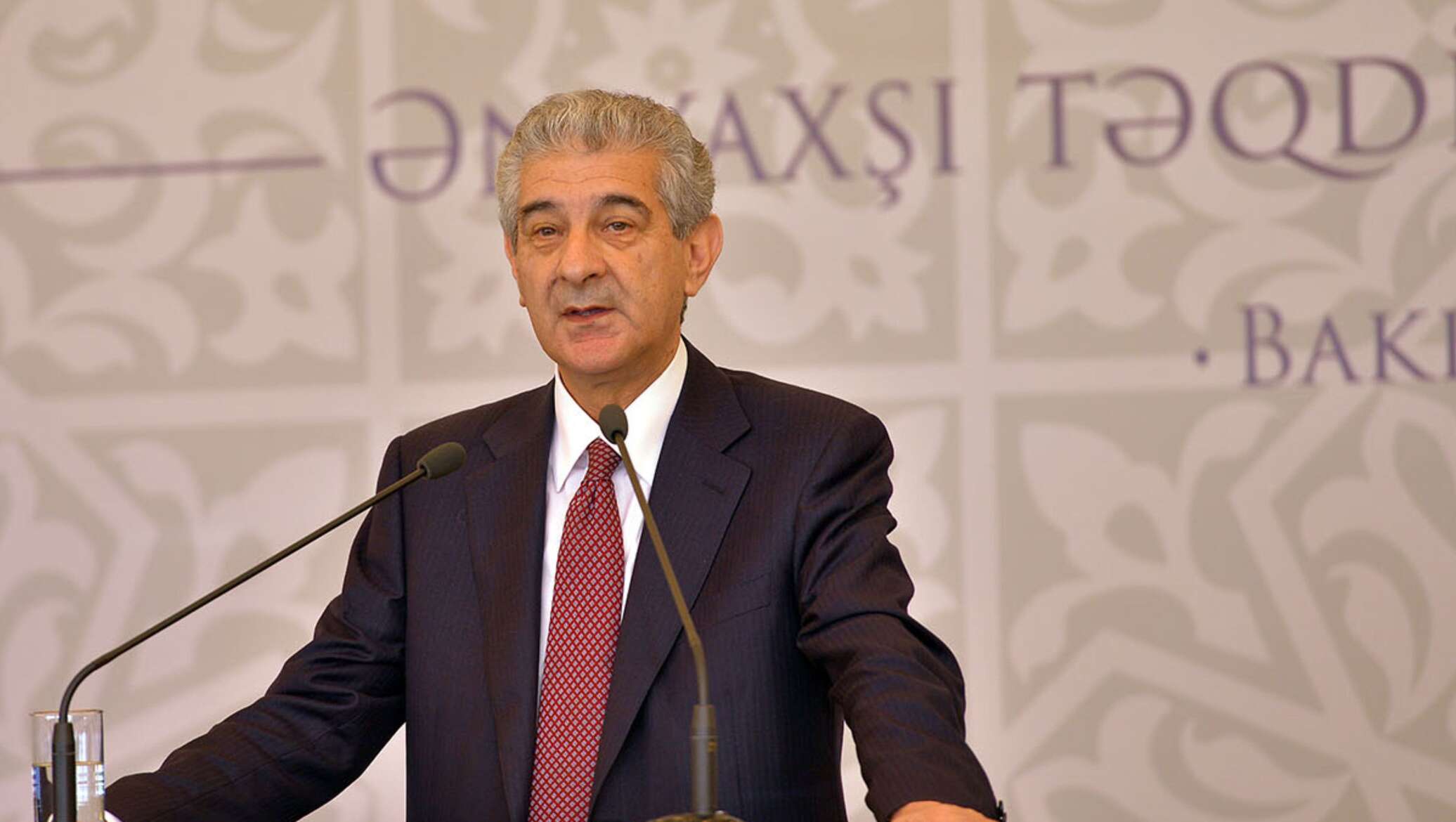 Азербайджан ахмедов. Эльвин ахмедов. Исполнительный директор агентства развития медиа ахмед исмаилов. Азербайджан ахмедов. Манекенщик рустам джабраилов.