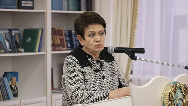 Елена Дмитриенко - Sputnik Азербайджан