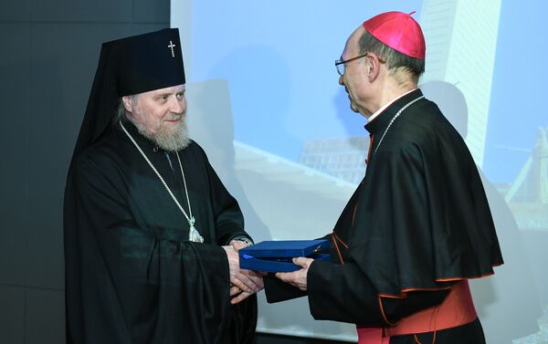 Прием первого епископа Азербайджанской Католической церкви по случаю рукоположения - Sputnik Азербайджан