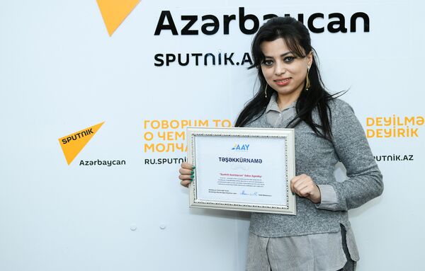 Благодарственная грамота, врученная агентству Sputnik Азербайджан Благодарственная грамота, врученная агентству Sputnik Азербайджан - Sputnik Азербайджан