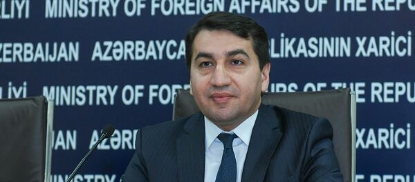 Руководитель пресс-службы МИД Азербайджана Хикмет Гаджиев Руководитель пресс-службы МИД Азербайджана Хикмет Гаджиев - Sputnik Азербайджан