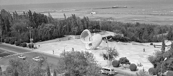 Набережная в Сумгайыте, 1987 год - Sputnik Азербайджан