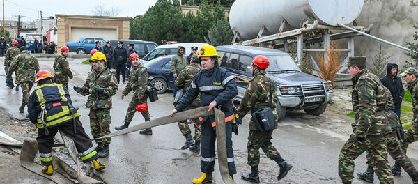 Пожар в Республиканском наркологическом диспансере в Баку Пожар в Республиканском наркологическом диспансере в Баку - Sputnik Азербайджан