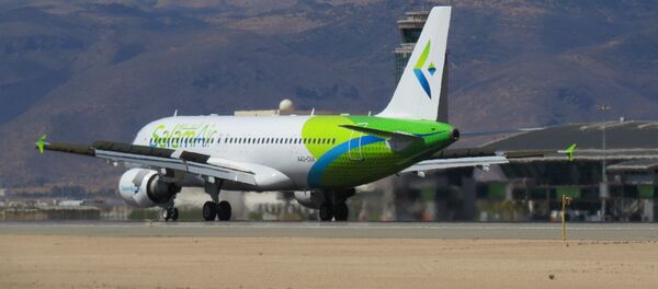 Самолет авиакомпании SalamAir Самолет авиакомпании SalamAir - Sputnik Азербайджан