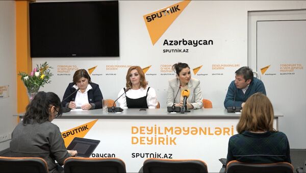 Qadınlarla bağlı ciddi problem müzakirə olundu - Sputnik Azərbaycan