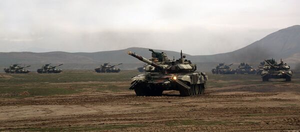 Широкомасштабные учения Азербайджанской Армии, архивное фото - Sputnik Азербайджан