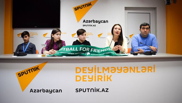 Представление юного футболиста из Азербайджана, участника международного проекта Футбол для дружбы - Sputnik Azərbaycan