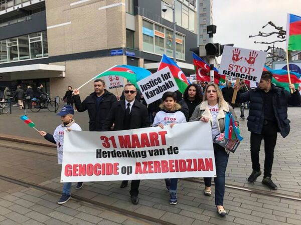 Акция протестов в Нидерландах Акция протестов в Нидерландах - Sputnik Азербайджан