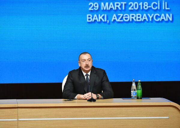 Президент Азербайджанской Республики Ильхам Алиев - Sputnik Азербайджан