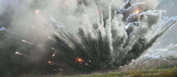 Взрыв, фото из архива - Sputnik Азербайджан