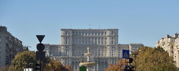 Здание парламента Румынии в Бухаресте, архивное фото - Sputnik Азербайджан