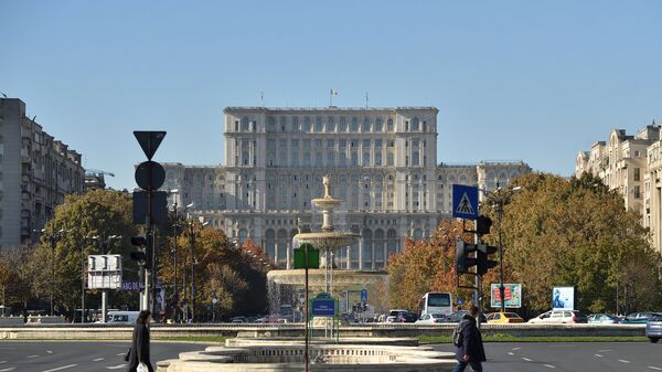 Buxarestdə Rumıniya parlamentinin binası, arxiv şəkli - Sputnik Azərbaycan