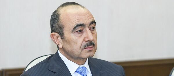 Azərbaycan prezidentinin İctimai-siyasi məsələlər üzrə köməkçisi Əli Həsənov - Sputnik Азербайджан