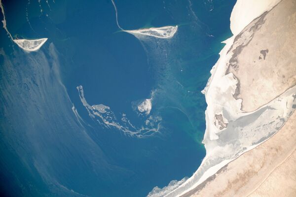 Вид из космоса на Аральское море - Sputnik Азербайджан