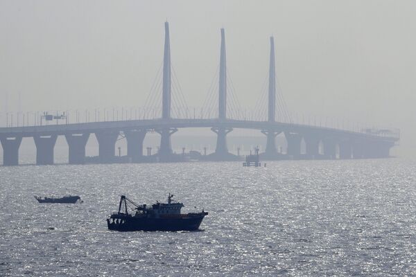 Морской мост Мост Гонконг-Чжухай-Макао в Китае - Sputnik Азербайджан