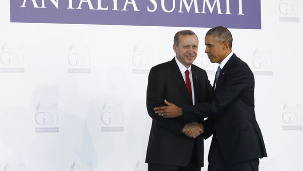 Türkiyə prezidenti Rəcəb Tayyib Ərdoğan və ABŞ prezidenti Barak Obama - Sputnik Azərbaycan