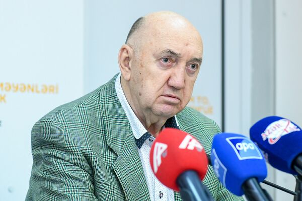 Генерал-майор Владислав Сафонов Генерал-майор Владислав Сафонов - Sputnik Азербайджан