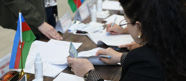 Голосование на выборах президента Азербайджана, 11 апреля 2018 года - Sputnik Азербайджан