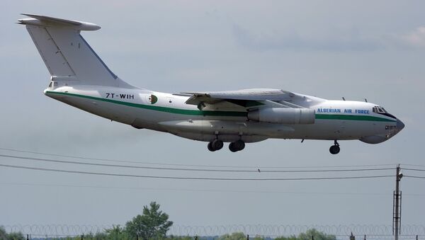 Самолет Ил-78 алжирских авиалиний, фото из архива - Sputnik Азербайджан