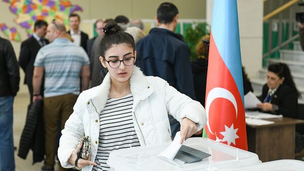 Выборы президента Азербайджана 11 апреля 2018 года - Sputnik Азербайджан