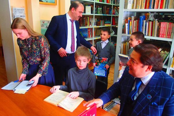 Ученые UNEC приняли участие в международной конференции, состоявшейся в России Ученые UNEC приняли участие в международной конференции, состоявшейся в России - Sputnik Азербайджан