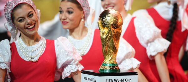 Официальная жеребьевка Чемпионата мира по футболу 2018 Официальная жеребьевка Чемпионата мира по футболу 2018 - Sputnik Азербайджан