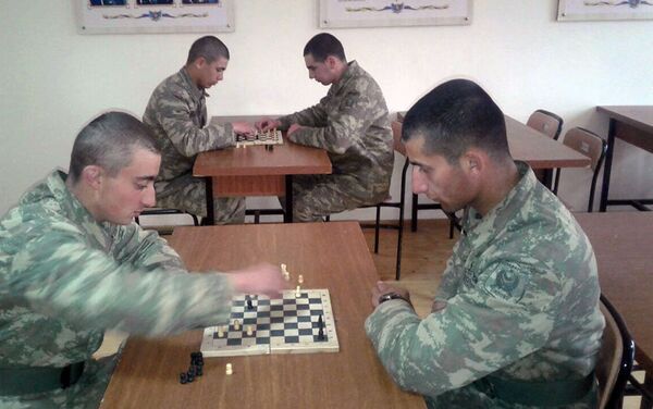 В Азербайджанской Армии проводятся спортивные соревнования - Sputnik Азербайджан