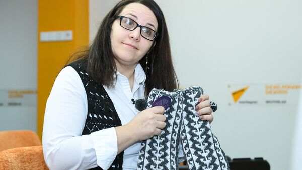 Как Тереза Хэмлин продает азербайджанские носки за рубеж - Sputnik Азербайджан