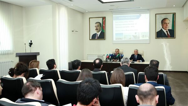 Пресс-конференция Национального фонда поддержки предпринимательства (НФПП) министерства экономики - Sputnik Азербайджан