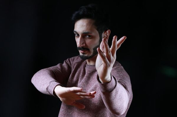 Азербайджанский каскадер Саин Фархад Азербайджанский каскадер Саин Фархад - Sputnik Азербайджан