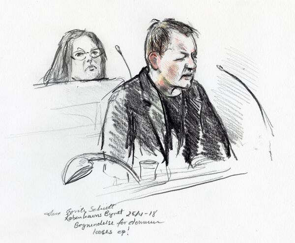 Peter Madsen məhkəmə zalında. Sketç Peter Madsen məhkəmə zalında. Sketç - Sputnik Azərbaycan