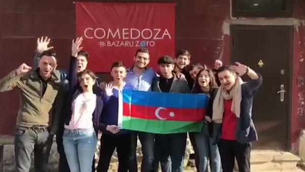 Азербайджанские юмористы болеют за Намика Джабраилова - Sputnik Азербайджан