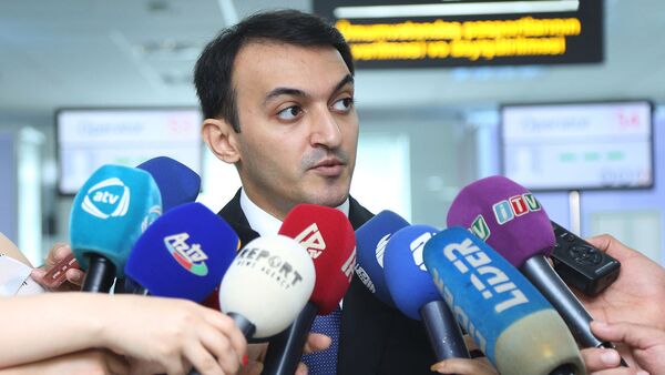 председатель Государственного агентства по оказанию услуг гражданам и социальным инновациям Ульви Мехтиев - Sputnik Азербайджан