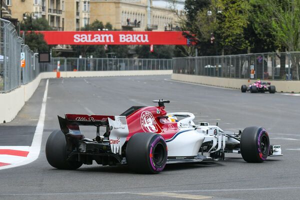 Третий день третьего сезона Гран-при Азербайджана Формулы-1 - Sputnik Азербайджан
