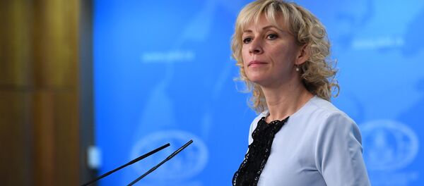 Официальный представитель министерства иностранных дел РФ Мария Захарова во время брифинга по текущим вопросам внешней политики - Sputnik Азербайджан