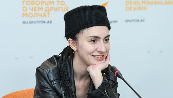 Представительница Азербайджана на международном музыкальном конкурсе Евровидение-2017 Диана Гаджиева - Sputnik Азербайджан