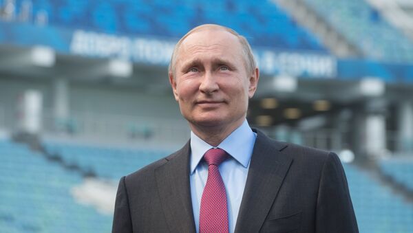 Президент РФ Владимир Путин - Sputnik Азербайджан