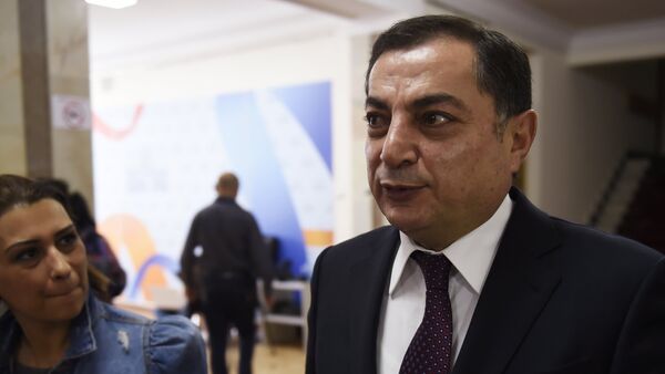 Внеочередное заседание по выборам нового премьера в парламенте Армении - Sputnik Azərbaycan