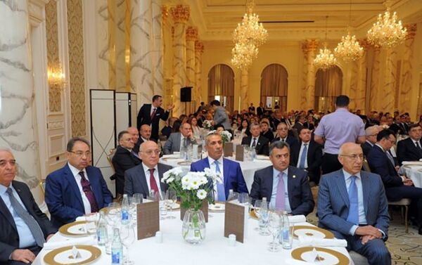 ПЕА провела мероприятие в честь 95-летия Гейдара Алиева - Sputnik Азербайджан