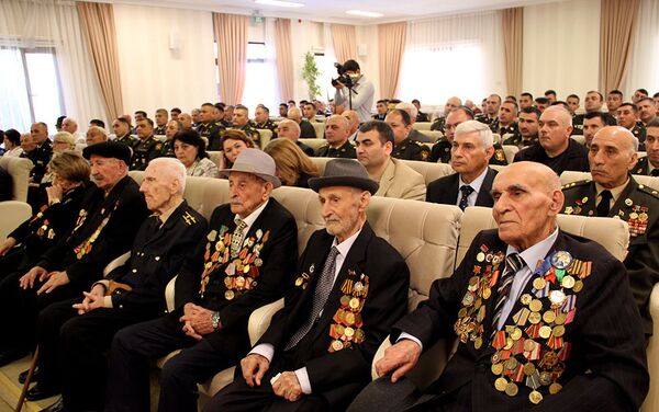 Встреча с ветеранами Великой Отечественной войны - Sputnik Азербайджан