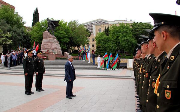 Почтена память соотечественников, погибших во время Великой Отечественной войны - Sputnik Азербайджан