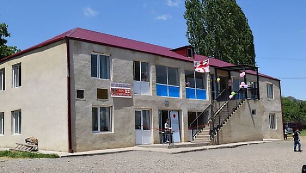 Азербайджанская школа в селе Юхары Сарал Марнеульского района Грузии - Sputnik Азербайджан