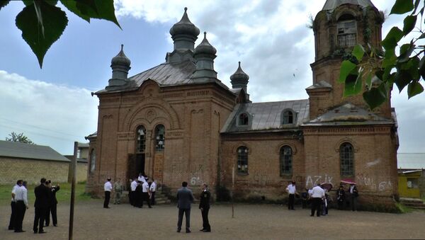 Спустя почти век в православный храм Азербайджана вернулась молитва - Sputnik Азербайджан