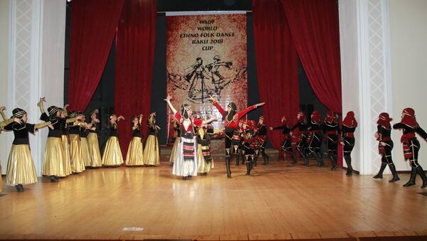 Кубок мира по народному танцу в Баку - Sputnik Азербайджан
