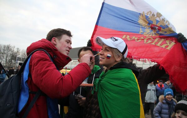 “Лужники” с честью выдержали товарищеский матч между сборными России и Бразилии - Sputnik Азербайджан