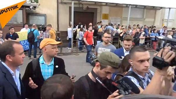 LIVE: Митинг в поддержку арестованного на Украине журналиста Вышинского - Sputnik Азербайджан