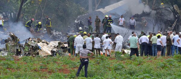 Самолет Boeing 737 авиакомпании Cubana de Aviacion с сотней пассажиров на борту разбился на Кубе Самолет Boeing 737 авиакомпании Cubana de Aviacion с сотней пассажиров на борту разбился на Кубе - Sputnik Азербайджан