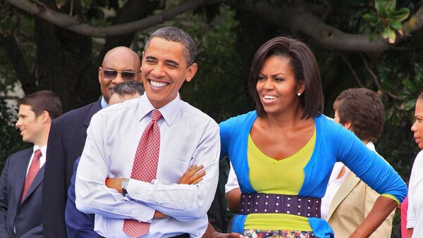Барак Обама с супругой Мишель, архивное фото - Sputnik Азербайджан
