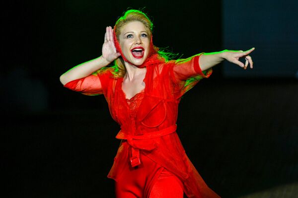 Концерт Тины Кароль на сцене Зеленого театра в Баку - Sputnik Азербайджан